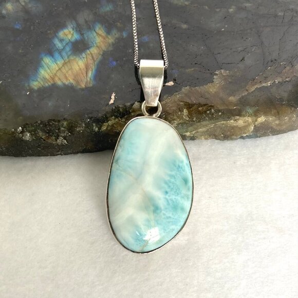 Sterling Silver 925 Oval Bezel Set Larimar Pendant Necklace 18.5" Box Chain - Picture 6 of 16